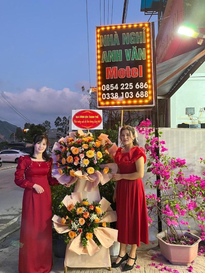 Nha Nghi Anh Van Dong Van  Exteriör bild