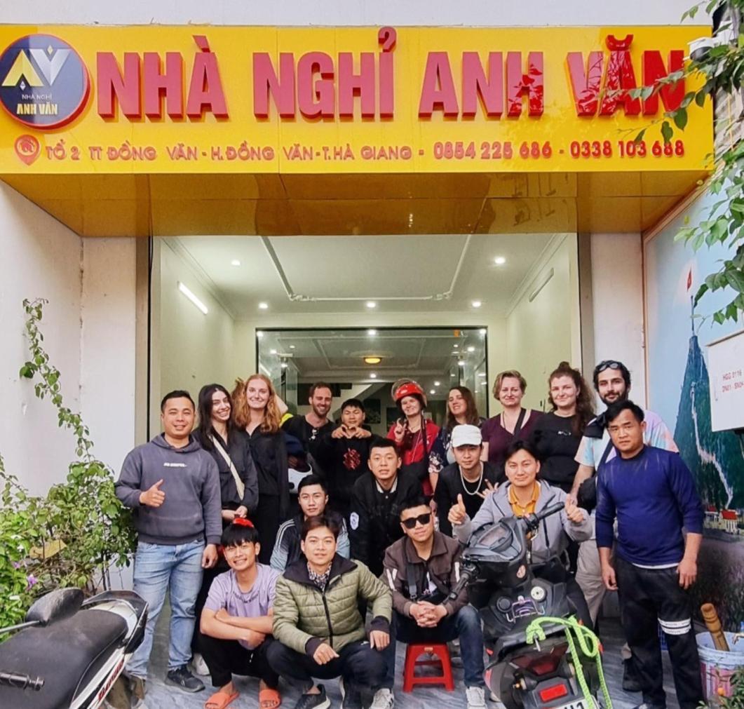 Nha Nghi Anh Van Dong Van  Exteriör bild